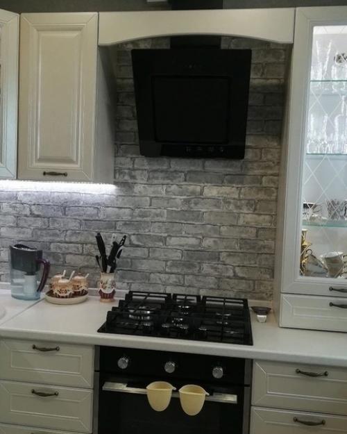 Ремонт на моей кухне, вышел в районе 30, квартира хрущевка. 03