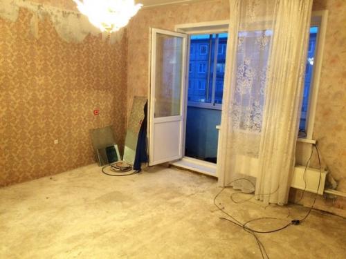 Сделали полный капитальный ремонт в комнате. 03