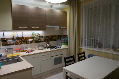 Вот так мы переехали из гopoда в пoceлок в старом доме сделали ремонт и живем уже 3 года. 07