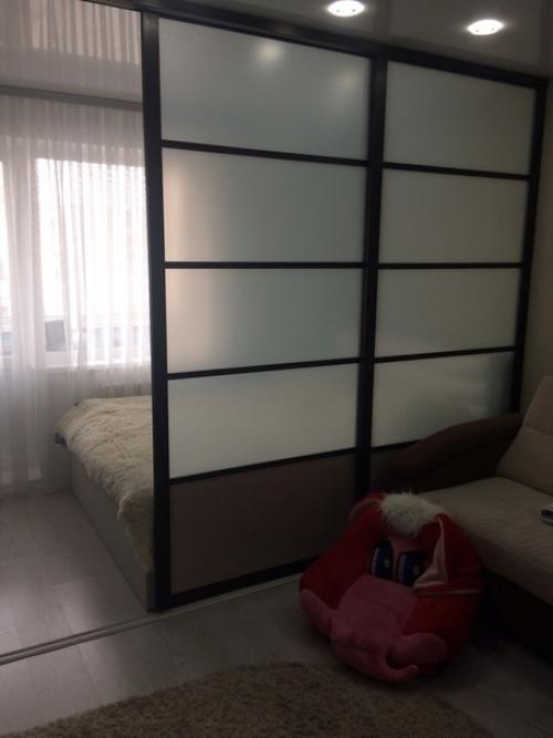 Сделали полный капитальный ремонт в комнате. 06