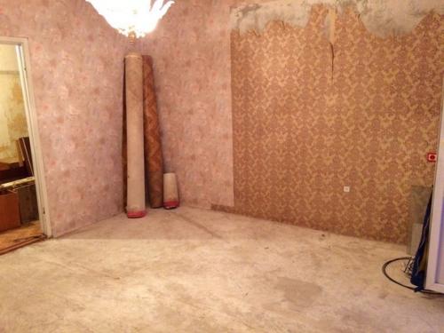 Сделали полный капитальный ремонт в комнате. 02