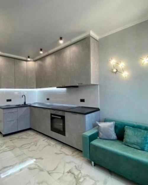 Недавно понял, что если использовать матные оттенки то получается очень даже вкусно. 01