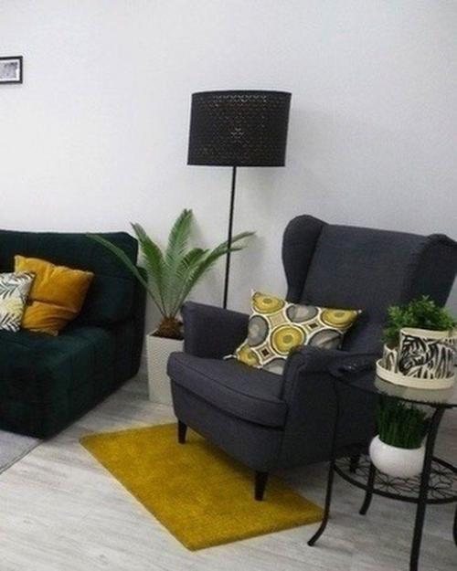 При ремонте мы решили, что нужно сделать такой дизайн квартиры, чтобы он был как можно светлее и создавал Максиму уюта. 04