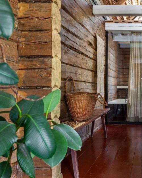 Мы не оставили старый дом в деревне, который принадлежал бабушке, без внимания - вместо этого мы решили его преобразить. 05