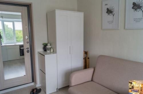 Так сложилось, что были вынуждены переехать жить в общежитие. 04