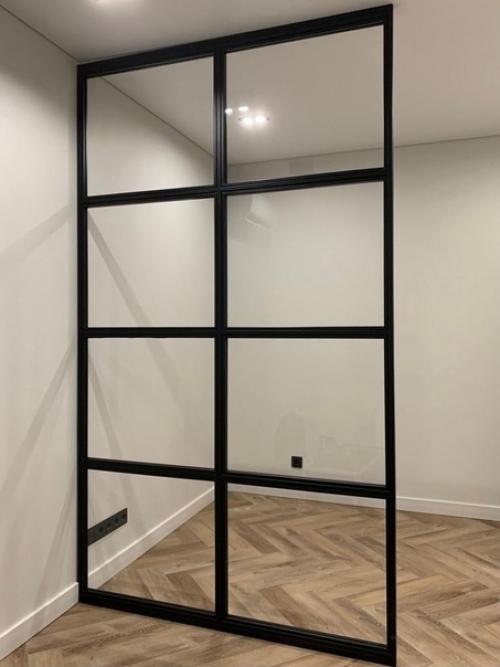 Сделал же перегородки и двери в стиле лофт из стального профиля. 04