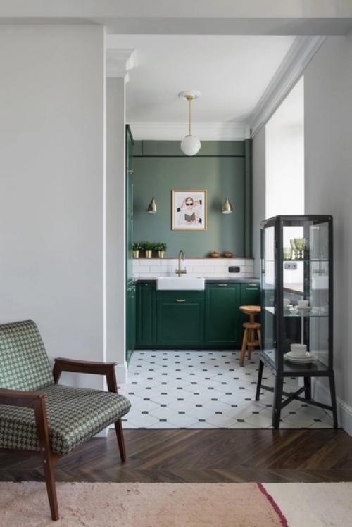 С зеленой кухней я уж точно не прогадал. 02