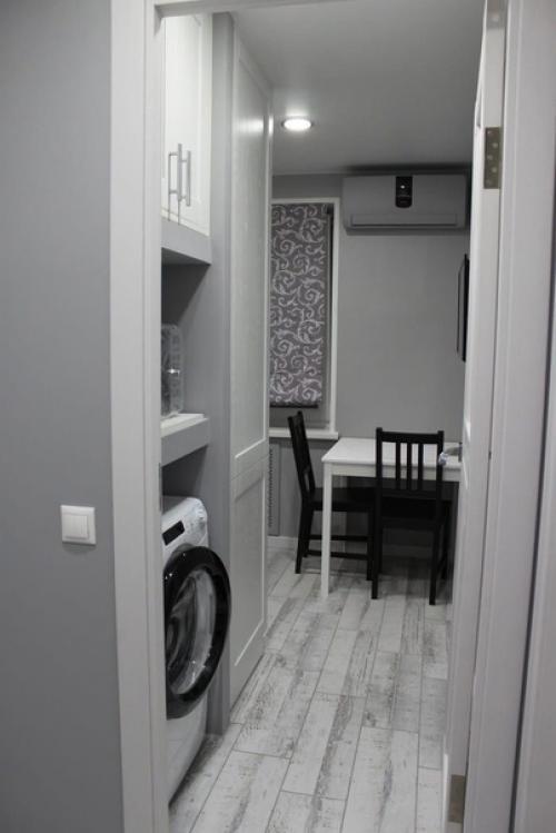 Ну думаю и я покажу вам свою квартирку. 04