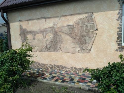 Моя работы на фасаде дома.