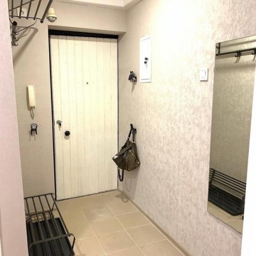 В таком вот состоянии нам досталась наша квартира. 09