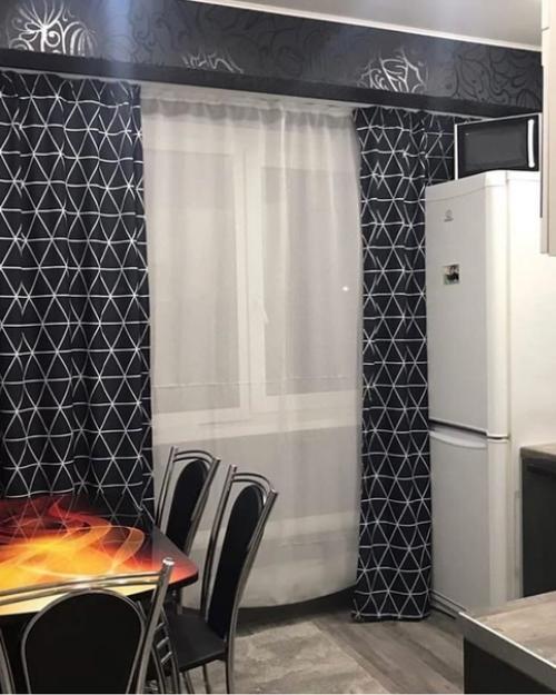 Мы решили, что пора бы уже нам обновить кухню. 02