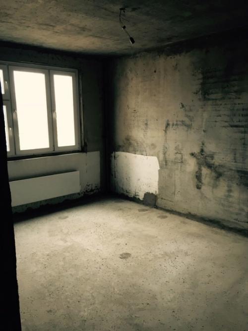 Квартиру брали без отделки, поэтому ремонт весь делали с самого начала. 02