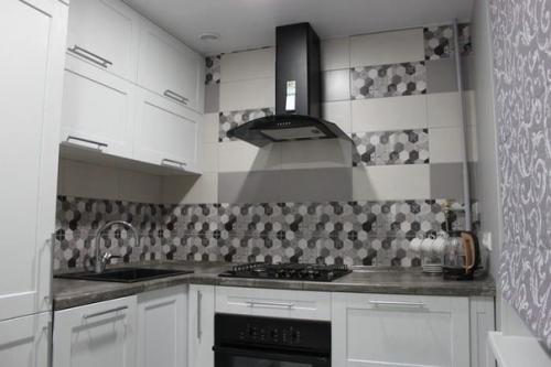 Ну думаю и я покажу вам свою квартирку. 02