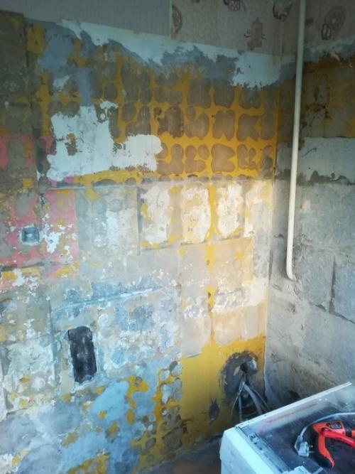 Небольшая история о том, как я впервые делал ремонт у себя в квартире. 01