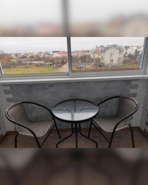 Хозяева квартиры сделали своими силами ремонт. 05