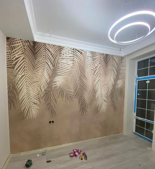 Вот такой ремонт в детской комнате сделали вместе с мужем для дочки.