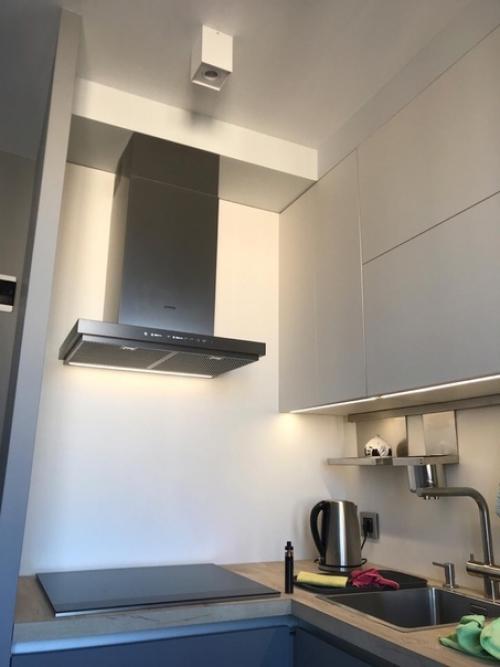 Наша новенькая и красивая кухня в современном стиле. 04