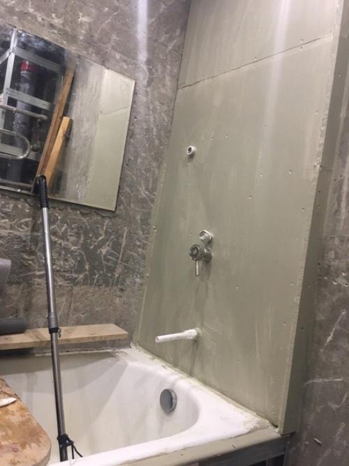 Вот так мы у себя санузел оформили. 05