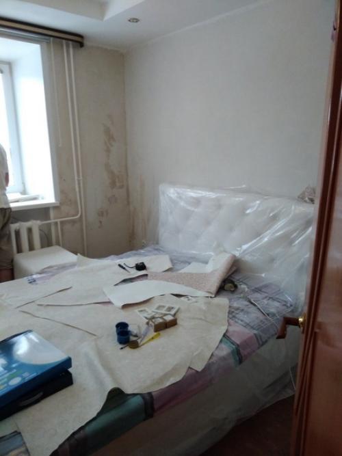 Вот такой ремонт мы сделали в своей спальне, все сами на пару с мужем. 07