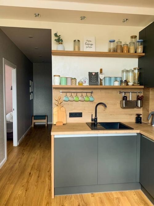 Вроде бы небольшая, но какая же уютная квартира. 04