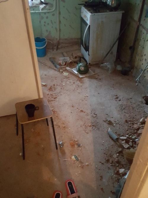 Наша кухня до и после, мы очень постарались, чтобы довести её до того идеала, какого мы хотели. 01