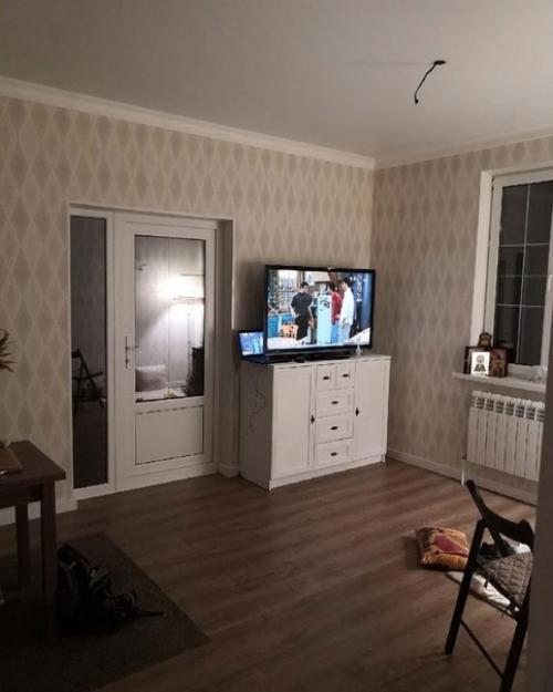 Взяли убитую в хлам лачугу, что отдавали за дарма. 02