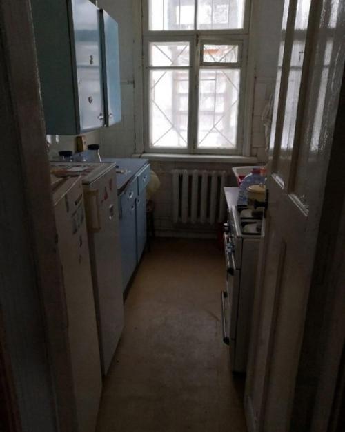 Взяли убитую в хлам лачугу, что отдавали за дарма. 06