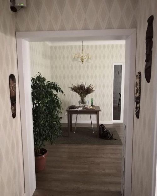 Взяли убитую в хлам лачугу, что отдавали за дарма. 03