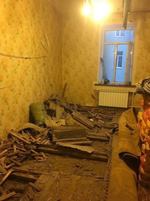 Вот так мы отремонтировали комнату в нашей старенькой квартире, которую мы превратили в спальню. 01