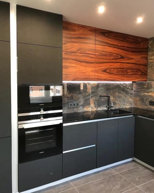 Наша кухня.  Долго решались на счет фартука, боялись, что может не вписаться. 03