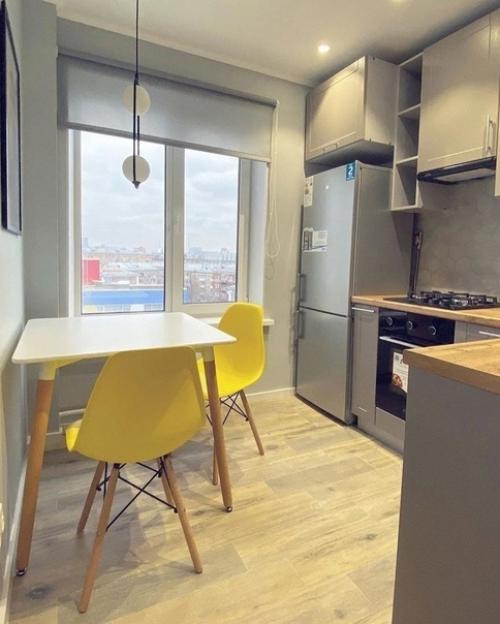 Демонстрирую свою кухню, площадь 6 кв метров. 04