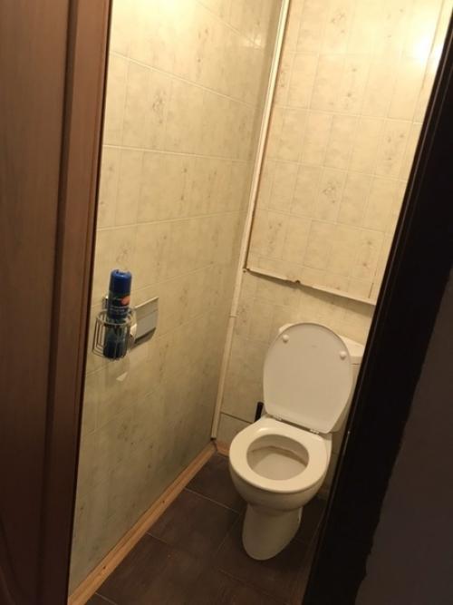 Фото нашей ванной комнаты и туалета.  