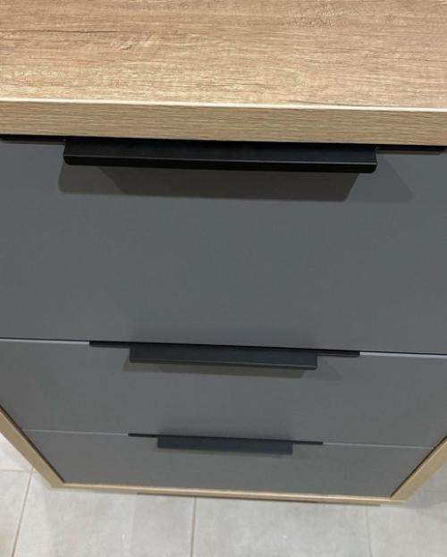 Решили с мужем обновить ремонт в прихожей комнате. 06