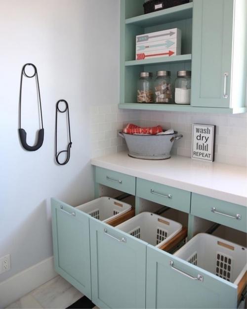 Я думаю почти никто не делает себе такое помещение в квартире.