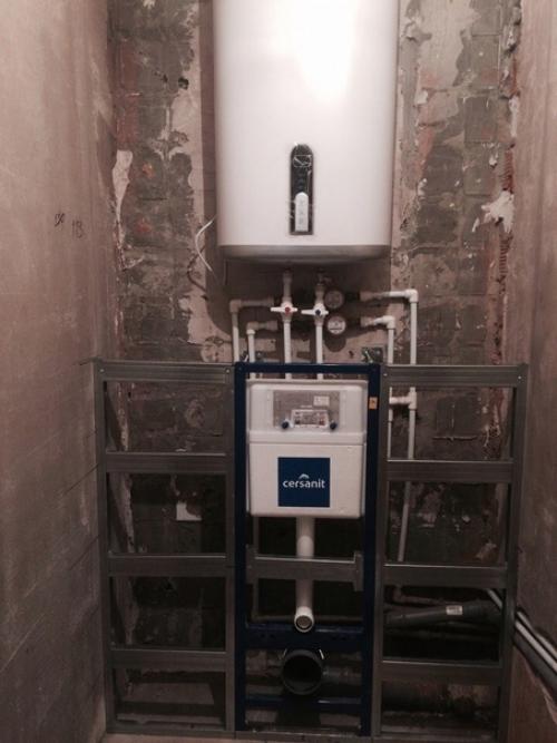 Сделали полный ремонт санузла. 01