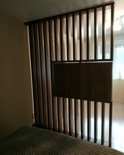 Захотели сделать зонирование, и придумали крутую идею, добавить тв - зону. 02