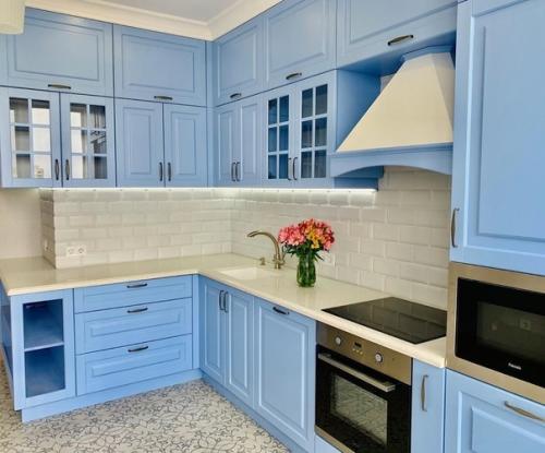 Моя кухня в небесно голубом цвете. 01