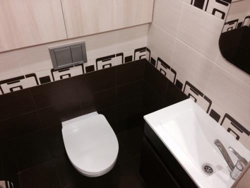 Сделали полный ремонт санузла. 06