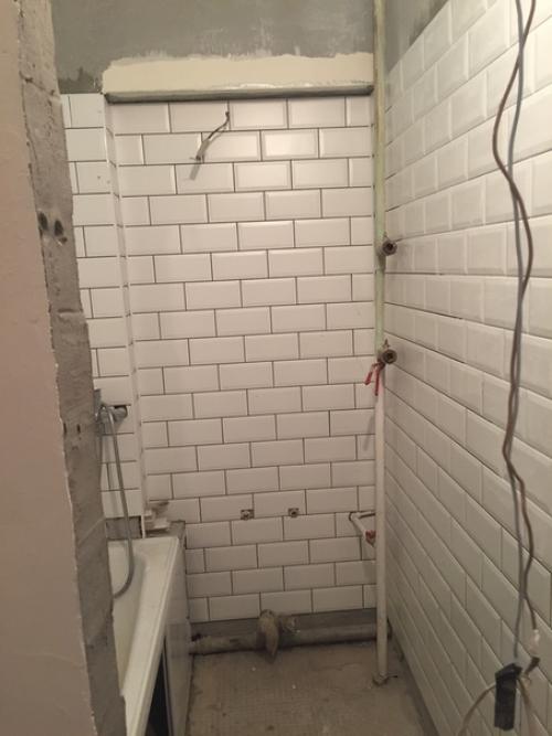 Сделали ремонт в ванной. 03