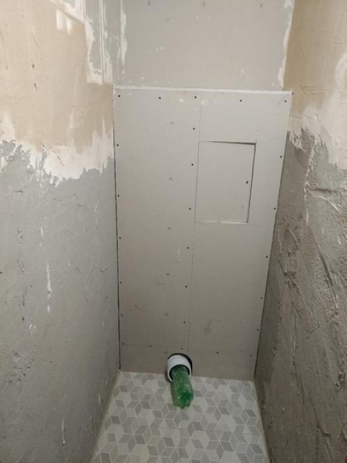 Так отремонтировал свой туалет. 01