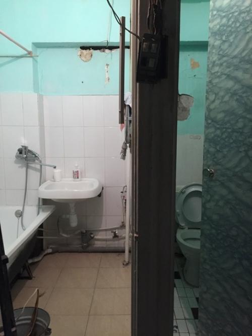 Сделали ремонт в ванной.