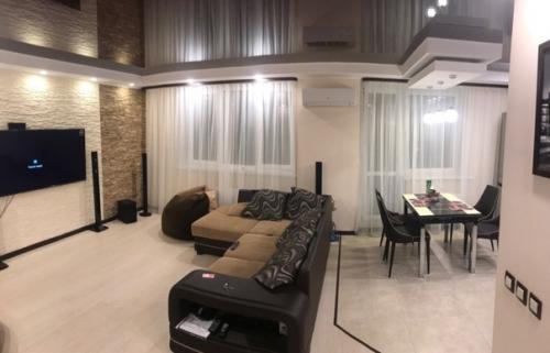 Свежий ремонт в нашей квартире в новостройке. 01