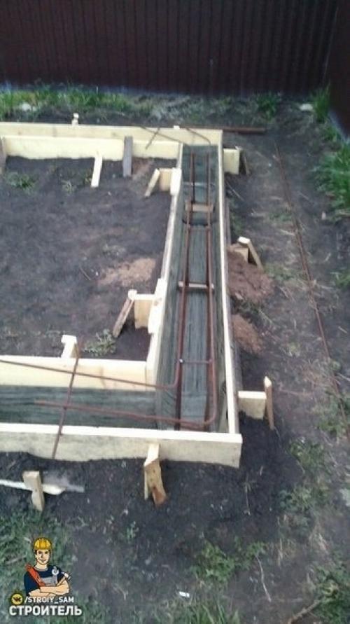 Всегда мечтал о своей бане и вот наконец сделал себе на участке. 02