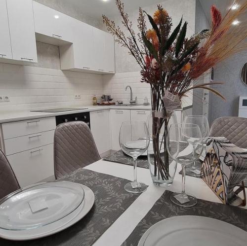 Решила продемонстрировать интерьер нашего жилья на ваше обозрение. 04