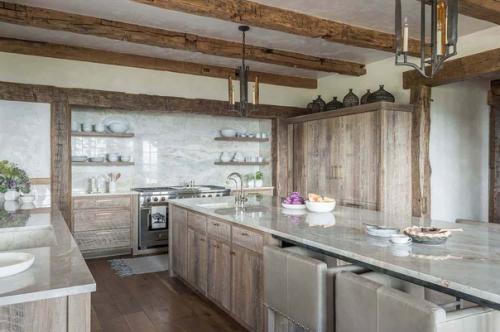 По заказу трудящихся. 01