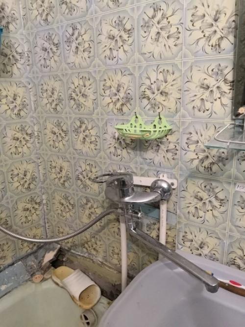 Вот так обновили наш небольшой санузел. 02