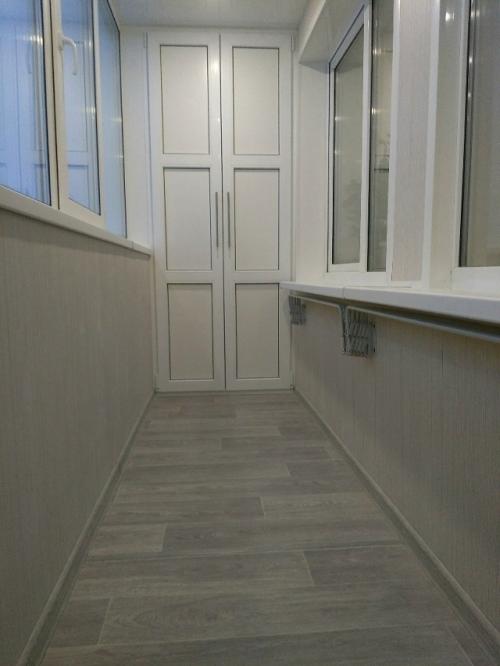 Лоджия готова!  Муж установил стеклопакет, утеплил и сделал теплый пол для комфорта. 05