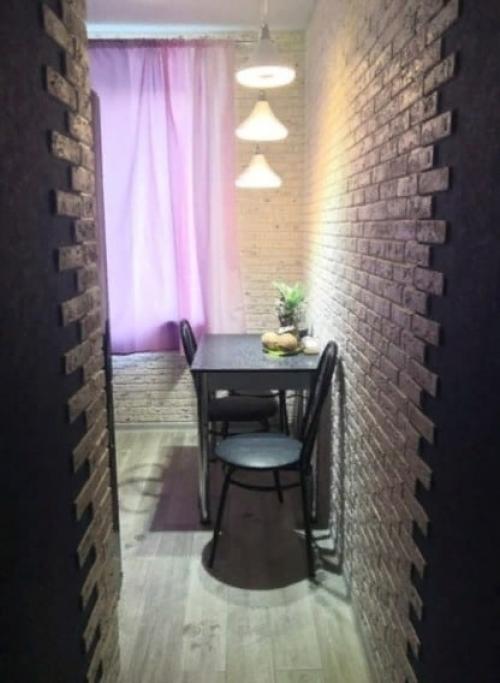 Вот такой простой и яркий ремонт на кухне сделали с мужем. 01