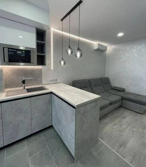 Новый ремонт в нашей квартире с мужем. 01