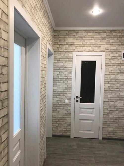 Вот такую однушку мне подарили родители, ремонт делала сама, всё выбирала под себя. 02